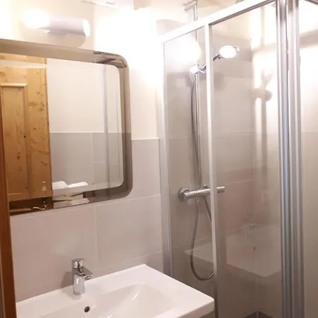 Putzenhof Apartman Großkirchheim