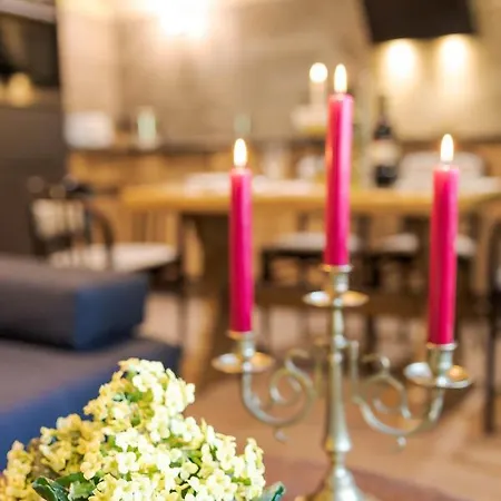 Putzenhof Apartman *