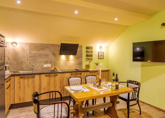 Apartament Putzenhof Großkirchheim