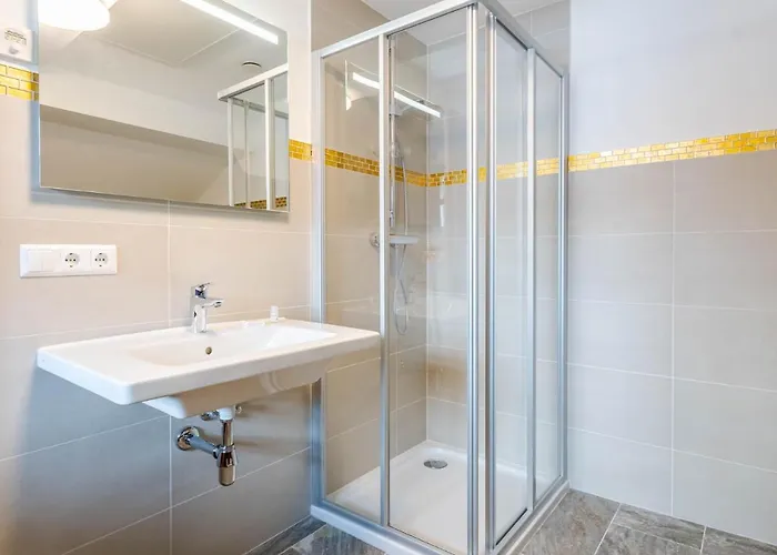 Putzenhof Apartamento *